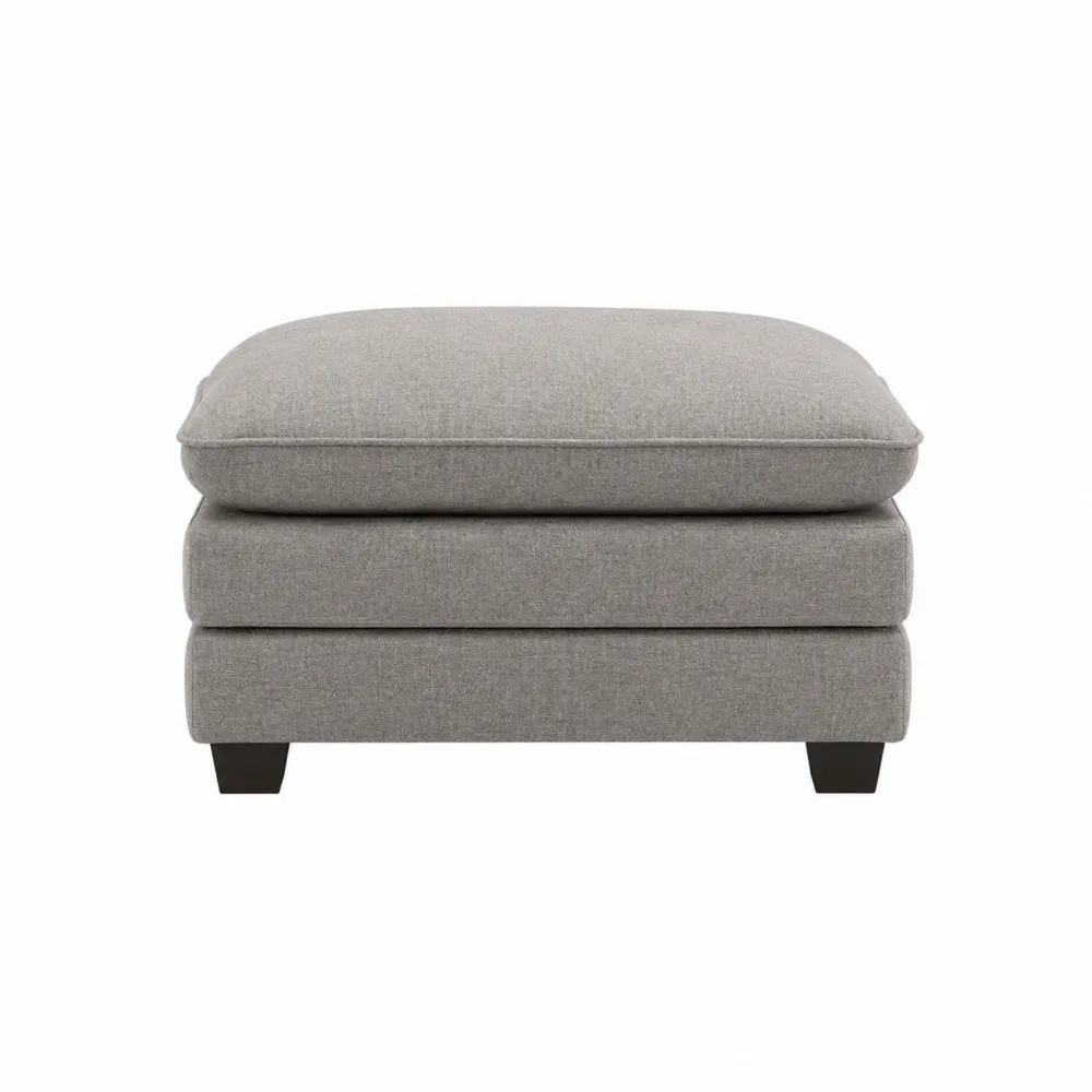 Poggiapiedi imbottito rettangolare in tessuto grigio struttura in legno multistrato MDF 60 x 60 x 40 cm gambe in legno nero
